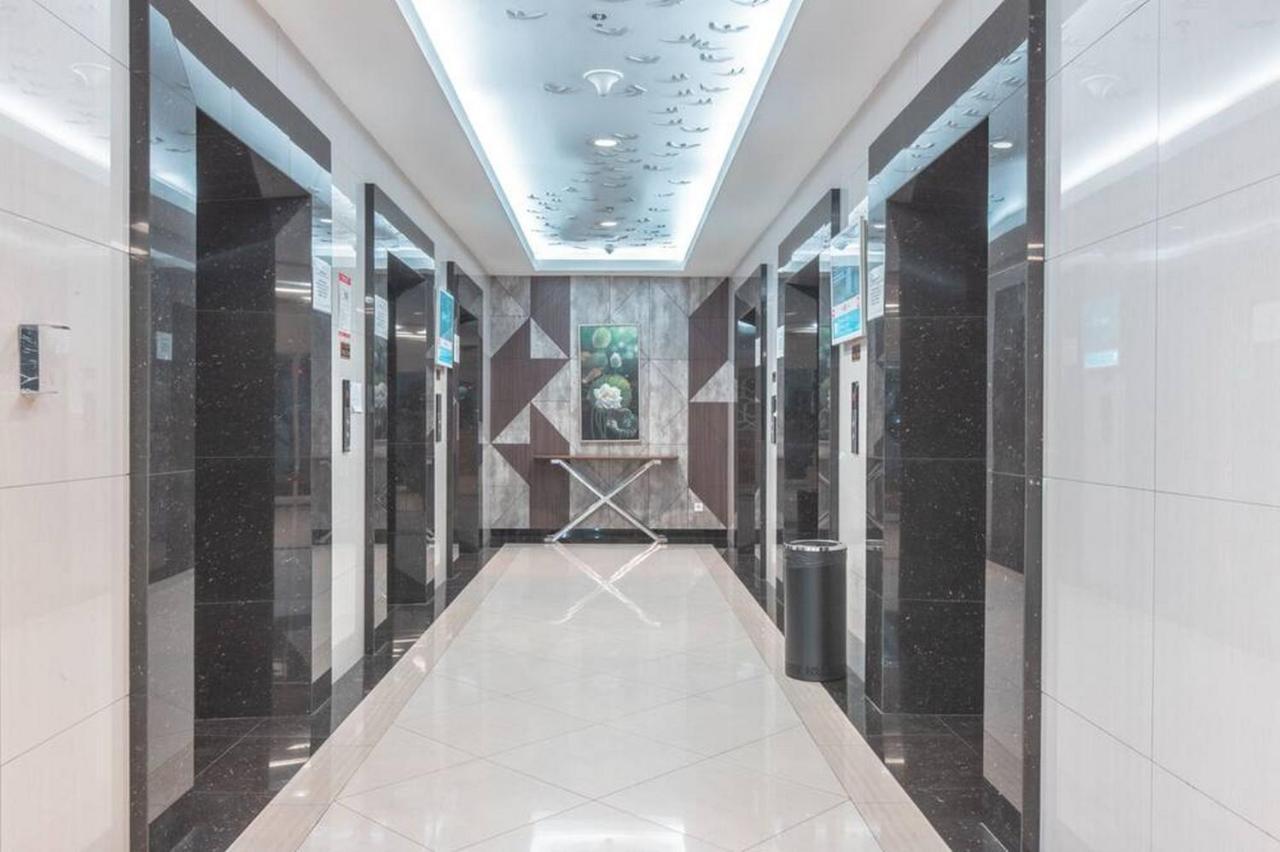 Redliving Apartemen Grand Kamala Lagoon - Pekayon Tower Barclay North Bekasi Zewnętrze zdjęcie