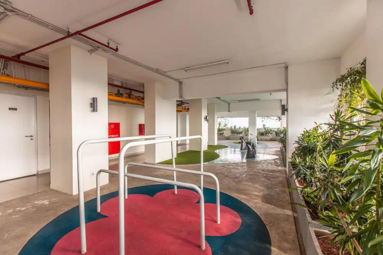 Redliving Apartemen Grand Kamala Lagoon - Pekayon Tower Barclay North Bekasi Zewnętrze zdjęcie